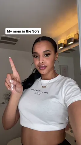 A queen FR 👑  #90sphotos #90saesthetic