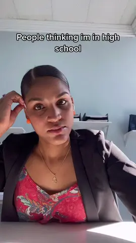 #belle #roborockrun #fyp #funnyvideos #viralvideo #puertoricansvibes #fyp #internationalsuperspy #collegegraduate2018 #highschool #darkhairedgirl #blazers #officelife