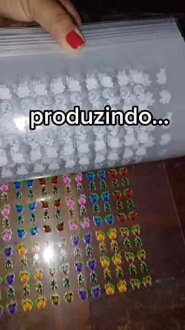 #vemprabancadavivih #cartelaodeadesivos #unhas #unhasdecoradass #adesivos3d #dadesivos #adesivos3D