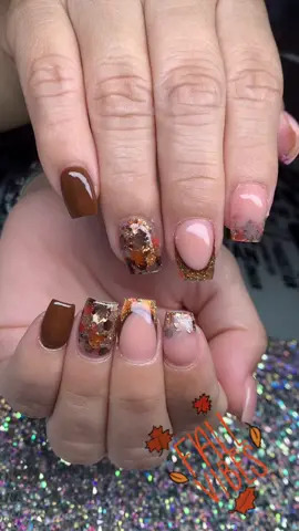 #fall #fypシ #usa #pr #lovemyjob #lovenails #acrylicnails #manicure #fyp #glitter #monomer #cute #sparklingmemories