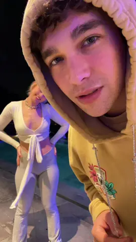 @faithordway7 💙 @doorxla 👀