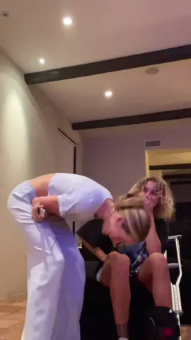 I really love this entire video w my whole heart @salah the end has audio potential 😂