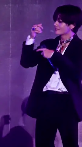 Mic drop V's fancam #taehyung #v #tannie129