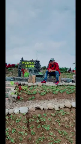 😅😅😅😅 Sumpah ini cm candaan,Aq kan cm mau numpang lewat. 🤣🤣🤣🤣