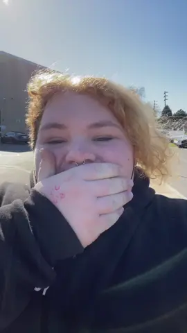 GUYS DIXIE GOES TO MY SCHOOL 😫