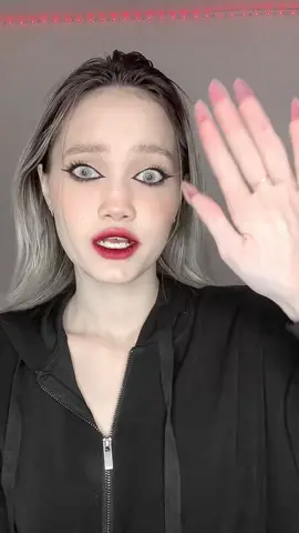 Какой ваш любимый персонаж из аниме?)