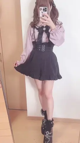 ピンク×黒が好きすぎる🥺💓　#地雷系　#地雷系女子 #地雷系コーデ