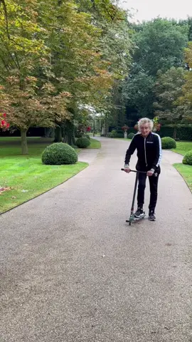 Ladies & Gentlemen I bring you 'The Tears of Hercules' ❤️It's been a wonderful time making this record and I'm so pleased we can finally put it out!