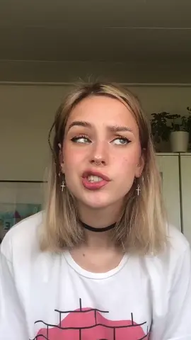 She is @larsaadi #ahegão #eyecontact #eyeroll #ahegeoface