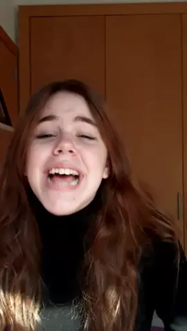 un poco hiperactiva sorry :/