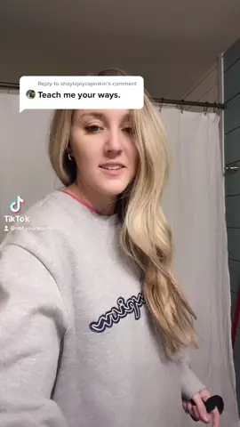 Reply to @shaylajoycejenkin how I trained my hair to go 7+ days without a wash. #hairtraining #hairtraining101 #hair #ROMWEnextgen