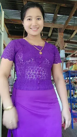 tiktokဆော့နေပါတယ်ဆိုစကားလာပြောနေတယ်😁😁😁