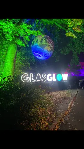Date night to glasGlow 🌚✨ #datenight #glasGlow #glasgow #scottish #fyp