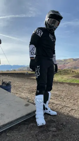 🤯 #fox  #motocross  #utah #crf450r #monsterenergy insta: carlosvidaurrazaga12