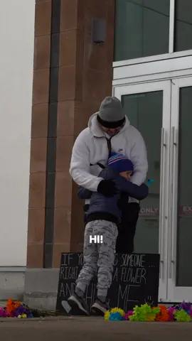 FREE HUGS! Blind Social Experiment 🥺❤️ #hugs #family #missing #boyfriend #loving  #mentalhealthmatters #ShoppersWishlist #fyp