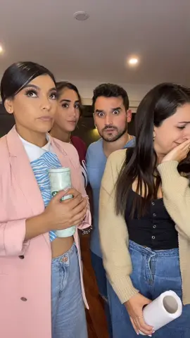 Mejores amigos reportándose 🤡 @melissapareds @Cielo Torres @martinvelasquezl 🔥