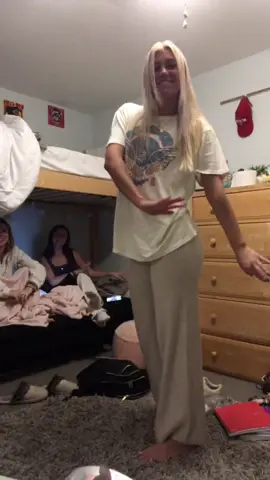 VIBE CHECK @heat._.her @caitlinschworn