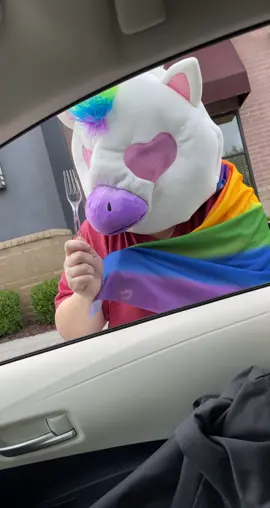 So my lovely coworker had a fork and she was very excited about her Halloween costume .. therefore this video now exists 🤣🌈🏳️‍🌈🦄 #bestie #BetterTogetherChallenge #PlutoTVDecades #madworld2021  #madworldhauntedattraction