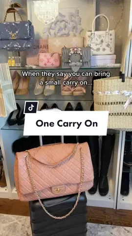 Drop the airport 🛫 #travel #traveltiktok #chanelbag #VansCheckerboardDay