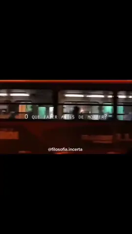 Eduardo MarinhoSiga: @filosofia.incerta#filosofia #filosofiamoderna #filosofiadevida #filosofo #reflexao #existencialismo .