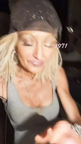 #1970 #fyp ##fiftyandfabulous💋  #stl #knottykneads #overfifty #milf #cougarsoftiktok #stacey