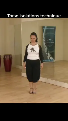 How to move ypur torso from side to side #irenemiguel #tiktoksalsa #danzalifestyletv #danceresearch #salsadancetutorial #bodymovement #ladiesstyling