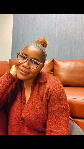 Always finding inspiration in some way shape or form. Luckily,  @madewell clothes are full of fall inspo. #madewellpartner #madewelloncampus