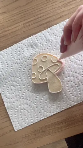 Mushroom cookies! #sosatisfying #cookiedecorating #sugarcookies #edibleart #ShoppersWishlist #cookieartist #customcookies #SmallBusiness