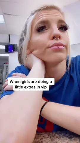 #fyp #MunchiesWithTubi #Sing2gether #lgbt🏳️‍🌈 #strippatok #lesbiansoftiktok🏳️‍🌈