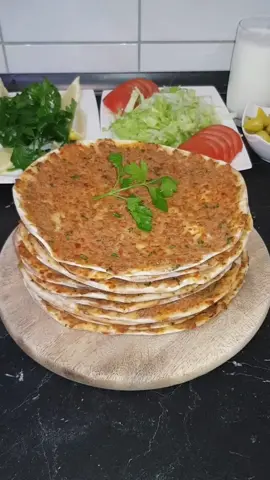 #lahmacun #kesfet #lezzetli #fy #fyp #yummyfood_