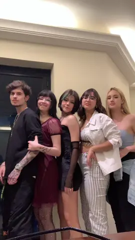 Eita bbs @lucianodvs @luhsetra @say_cat @gabigiacominii