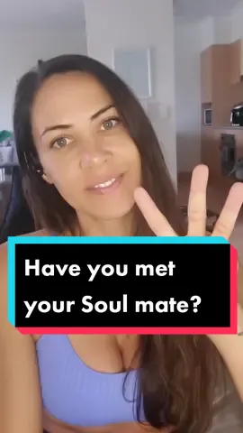 3 signs you have met your soulmate #tiktoktips #spiritualtiktok #Love #relationships #manifestation #soulmates #hellotiktok #twinflames #advice  #fyp
