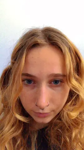 y do I look either 12 years old or like an 80 y/o grandmother