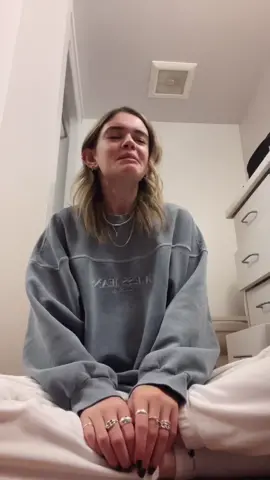 never too late to the all too well craze but @Taylor Swift i love u. #fyp #cover #taylorswift #alltoowell