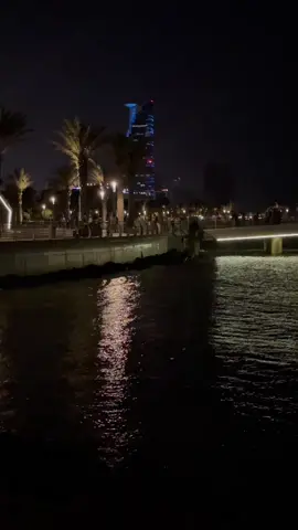 ليلة لو باقي ليلة في عمري ابيه الليلة✨🤍 #بحر #جدة #اغاني #حبيبتي #مساء_الحب_والسعاده #عبدالرب_ادريس #music #Love #night #fypシ #explor #fypage #foryou