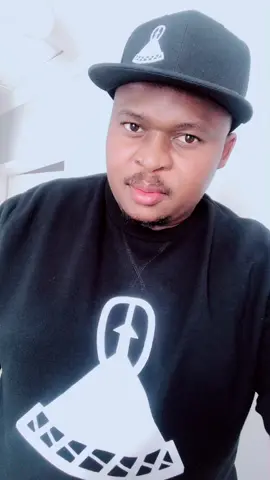 TAU EA MATSEKHA (Lipele-pele) #sesothofashioneng #sesothomusic #tsamoshoeshoe #ntatekhiba #lesothotiktoker #fypシ #fanyourpage #lesothotiktok +266 🇱🇸