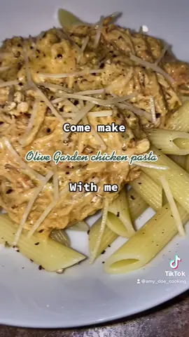 A little repost but I will be back with more recipes soon!!! 💕 #food #foodtiktok #dinner #crockpot #Recipe #EasyRecipe #pasta #Foodie #cooking #cookingtiktok