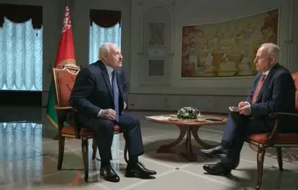 «В 94-м меня расстреляли – но я не сдался»: Лукашенко в интервью ВВС==Лукашенко дал пространное интервью корреспонденту BBC Стивену Розенбергу. Смысла там было немного. На самом деле вообще бессодержательный разговор, если сухой остаток глянуть. Но интервью всё же интересно: интересно настроениями Лукашенко, его эмоциональными срывами, запуском очередных ужастиков...У Лукашенко явно сдают нервы и рвёт крышу – читайте сами:==«И вот там началась эта потасовка: кто-то камень бросил, кто-то па