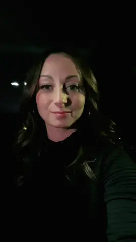 This is probably the most awkward video I’ve attempted 🤣 vibing on our way to see the @Hershey Bears play tonight in our friend’s suite 🏒 #hershey #hersheybears #hockey #vibes #vibe #awkard #foryou #fyp