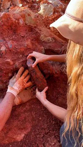 💎5 Unbelievable Crystal Pulls in Arkansas! Which one is your favorite 1-5? #Quartz #digging #crystals #mining #Arkansas @fisherrockshop