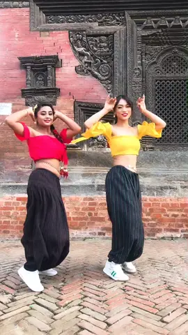Kusu Kusu Kusu Kusu Kusu mera🙈🥵 @Kabita Nepali #ushauppreti1 #ushasfamily #trending #tiktok #foryou #kusukusu #fyp #expression #foryoupage #dance