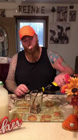 #fypシ #foryou #fyp #foryoupage #fy #indiana #sendit #husbandwife #tiktokcouple #pinkysup #beard #dadmoves #usa #yeeyee #waaaygood