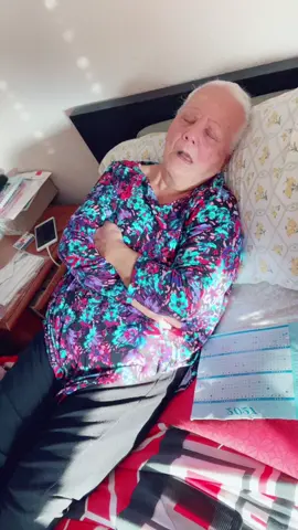 Caught Gramz slippin #grandma #thanksgiving