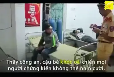 Trẻ trâu chơi ngông gặp chú Cảnh sát giao thông và cái kết