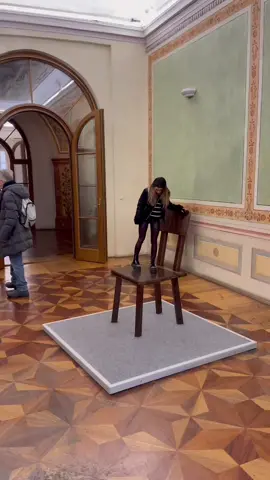 Small problem #foryou #perte #pschology #paychedelicart #acid #illusion #girls #illusion #art #illusionart #small #foryoupage