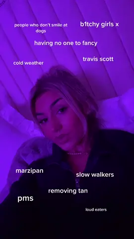 <3