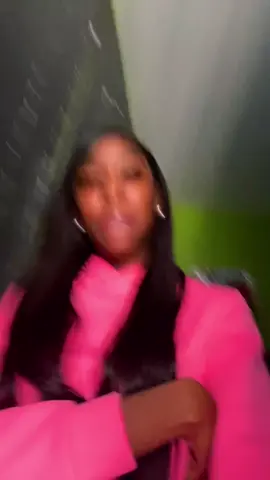 DONT NOBODY WANT THAT WORN WIG SUH