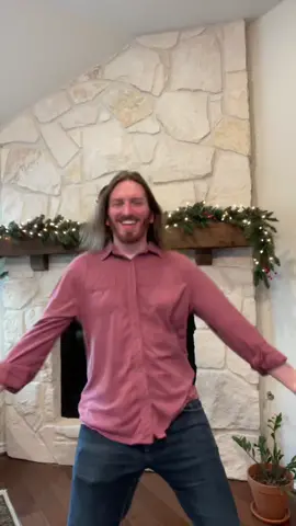 My husband’s dancing 😚😂#thankfulfor #marriedlife #pregnant