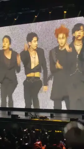 FKFJRHEJDNDAHAD, very HOT #jungkook #concertbts2021 #fakelove #jungkook #bts #jungkookdance #recommendations