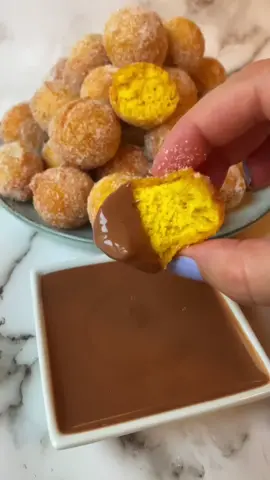 Saffransmunkar, donuts, bollar. Kalla det vad ni vill! Sjukt goda är de iaf 🤪 #julbak